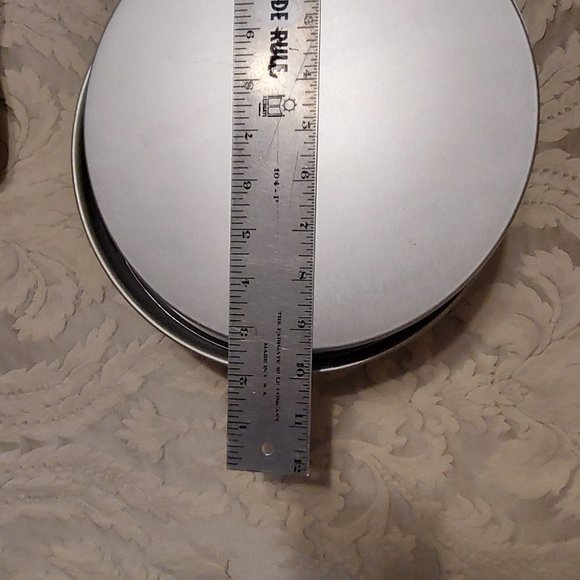 Multi-Event Cake Pan Set with 7 inserts - WIlton - Picture 10 of 14